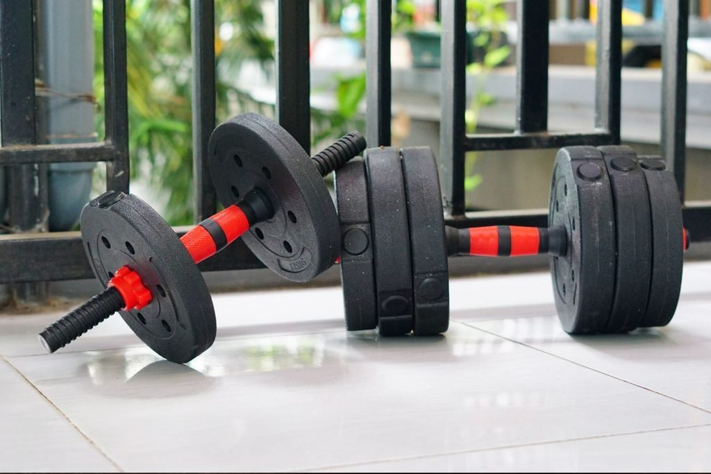 mancuernas ajustables para entrenamiento de fuerza en casa